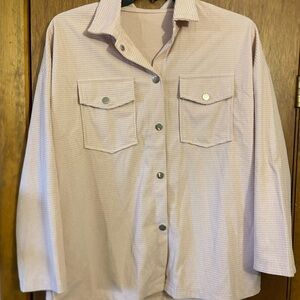 Women’s pale Pink Button-Up shirt with Pockets